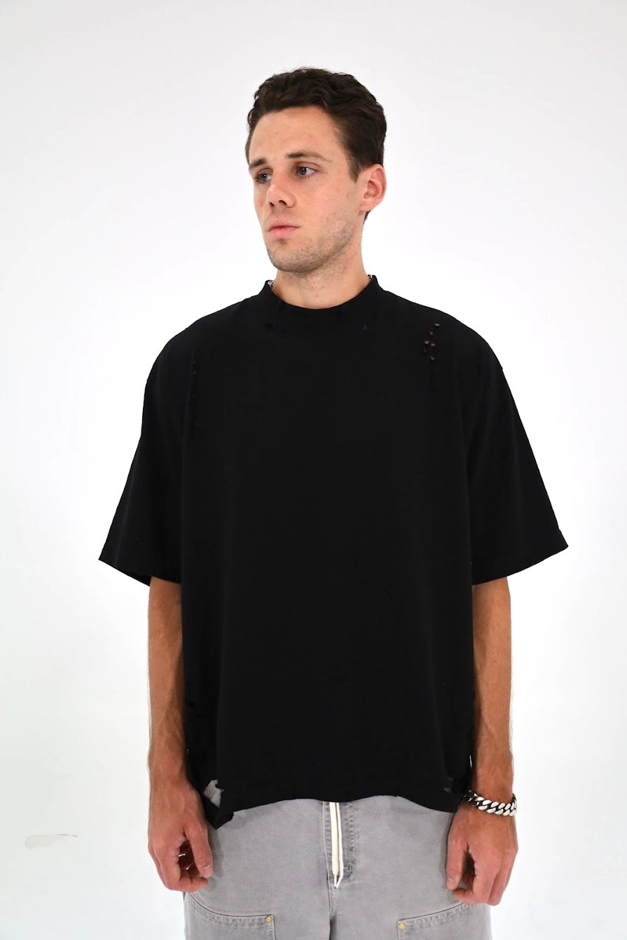 Distressed Oversized T-Shirt (Black)