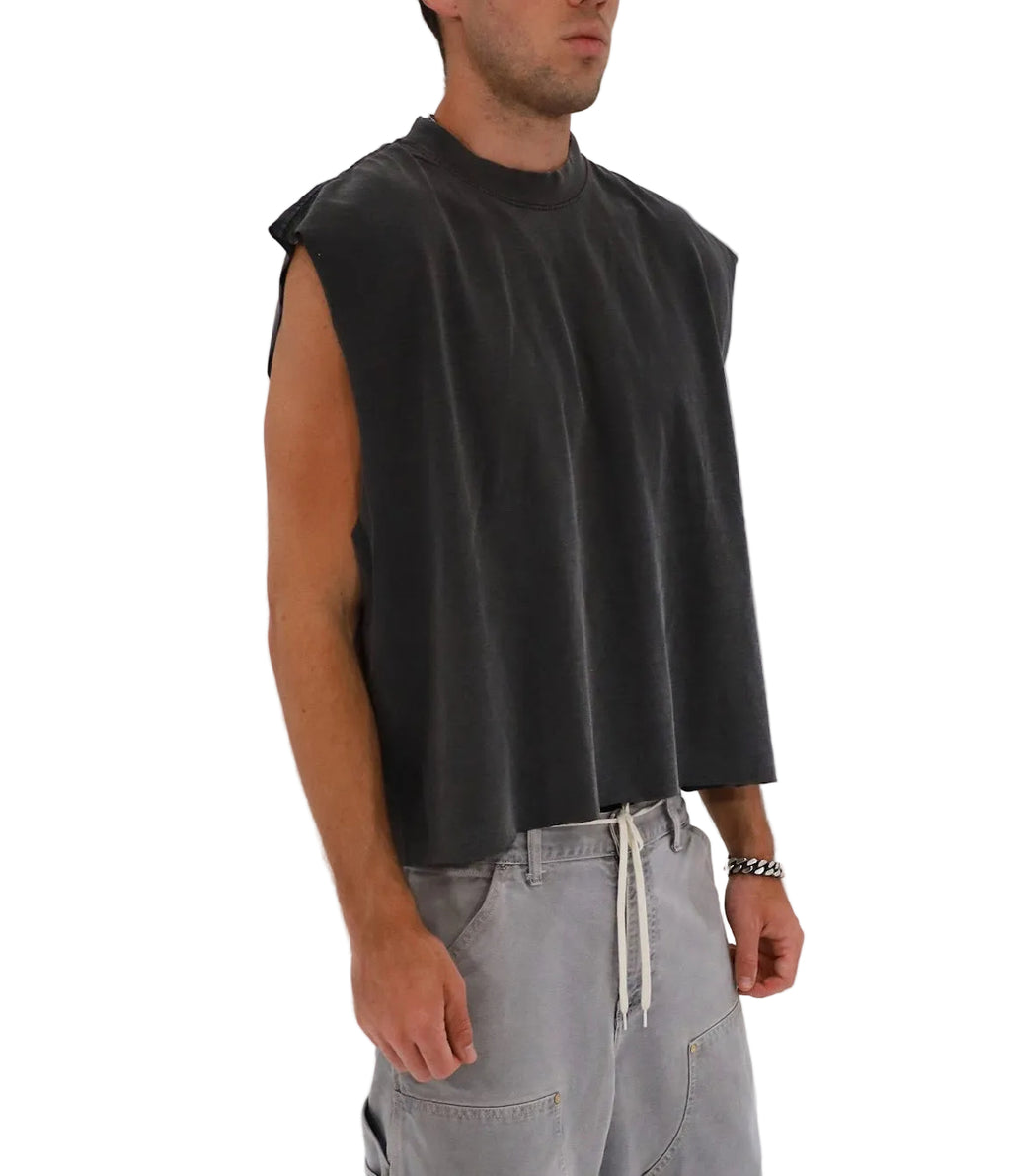 Cropped Muscle Shirt (Pepper)