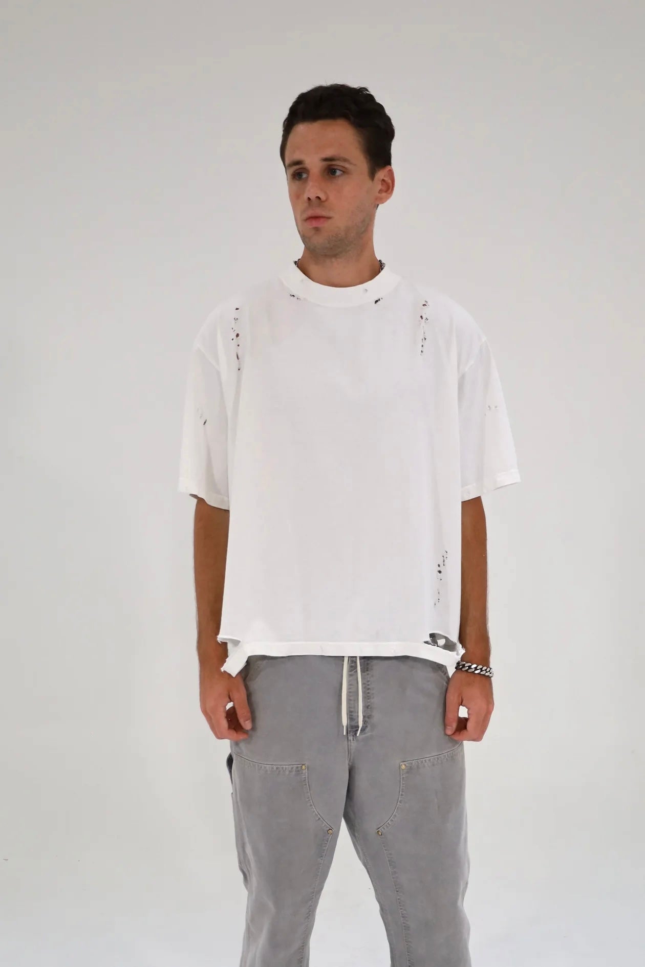 Distressed Oversized T-Shirt (White)