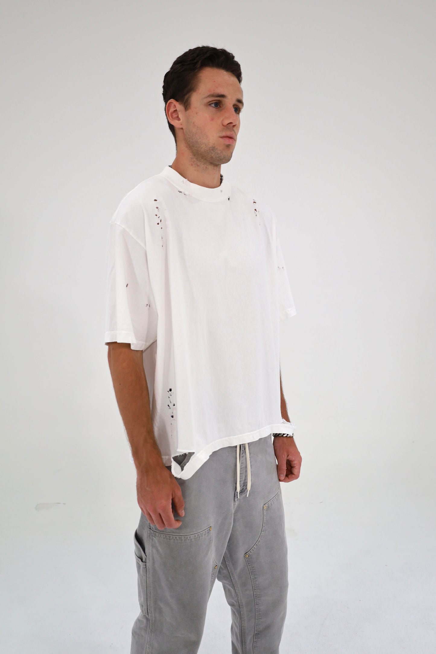 Distressed Oversized T-Shirt (White)