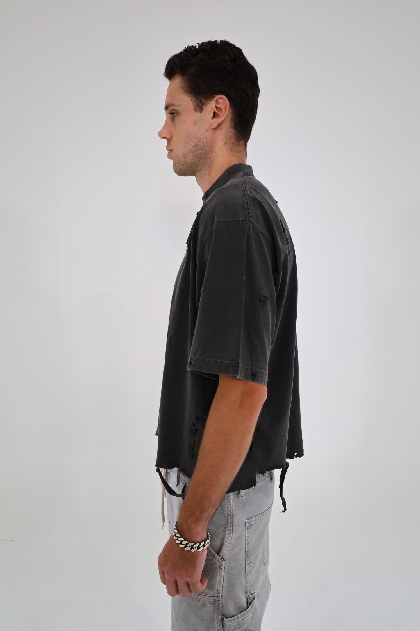 Distressed Crop T-Shirt (Pepper)